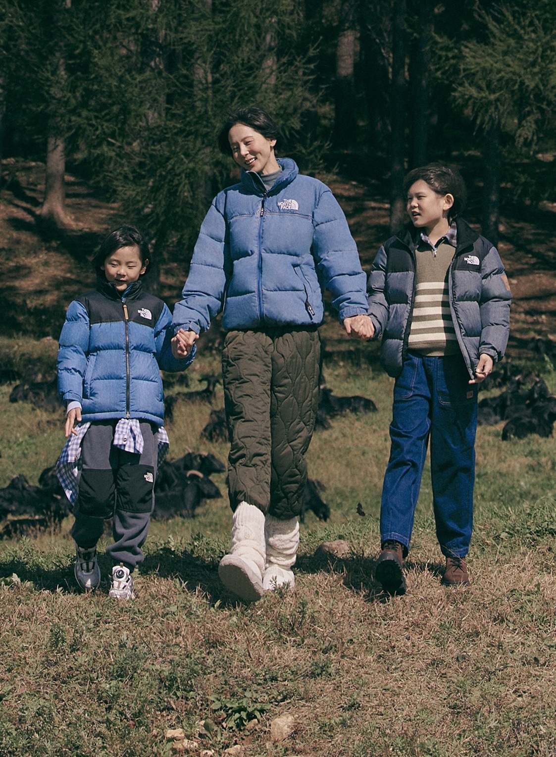 노스페이스, ‘키즈 윈터 컬렉션’ 출시… 김나영 패밀리 화보 공개 2136-Image